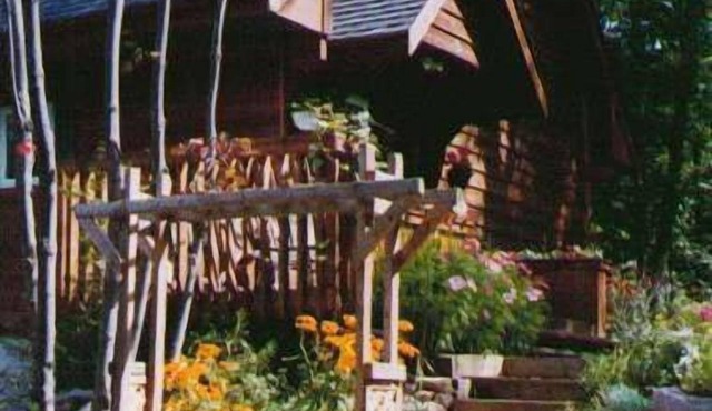 Lake Access, 4 Bd Mountain Chalet CITQ accredited