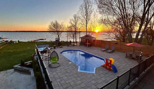 Lakeside Retreat w/Swimming Pool & Hot Tub
