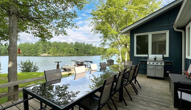 Lazy Moose Trent Severn Waterways, 100% Canadian Owned