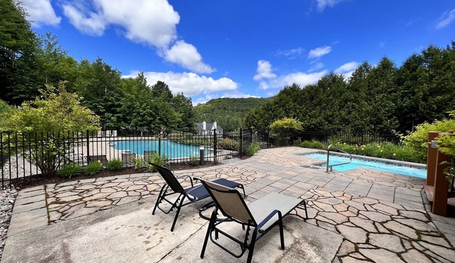 Le Ink, apartment near Tremblant ski resort
