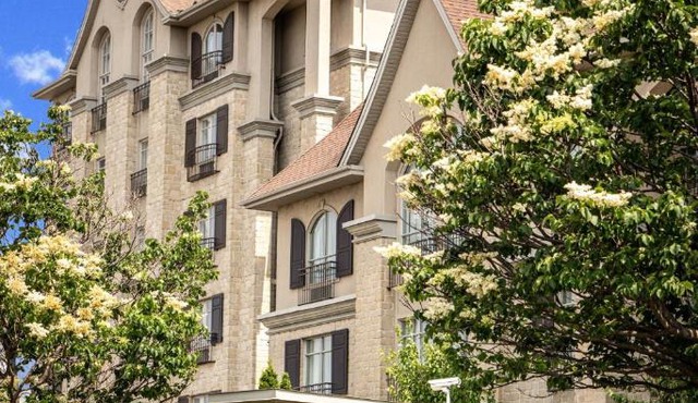 Le St-Martin Hotel & Suites