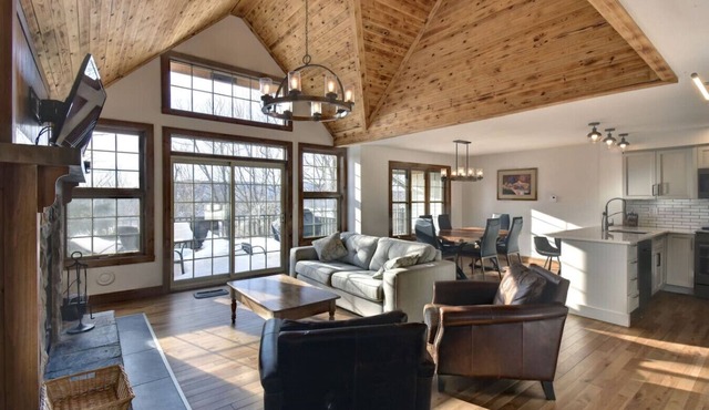 Les Falaises: Mont Tremblant Luxury Ski Retreat