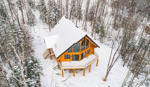 LES GRANDS BOIS - BRAND NEW MODERN LOG CABIN NEAR THE SKI RESORT