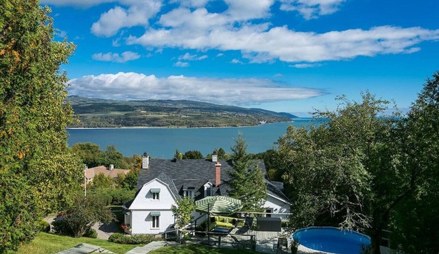 Les Immeubles Charlevoix - La Côte Fleurie 241