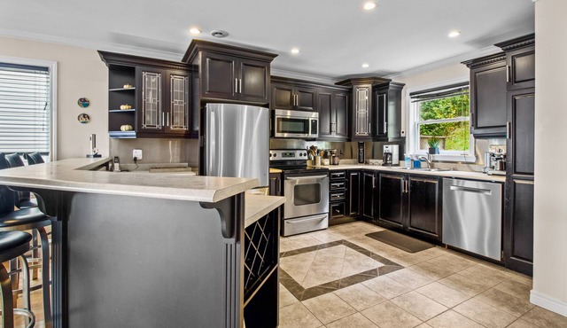 Like Home Getaway near Walking Trails and Downtown
