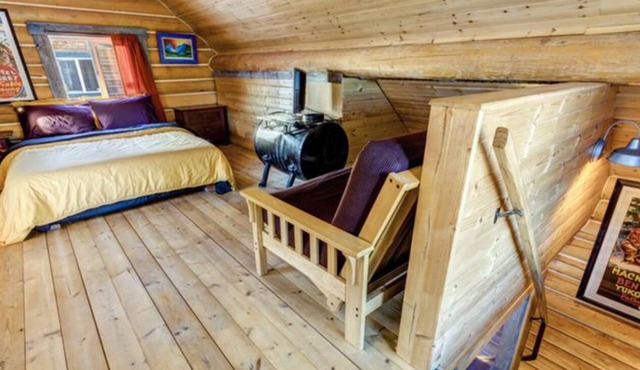 Log Cabin with Amazing Mountain & Lake Views (Pet Friendly)