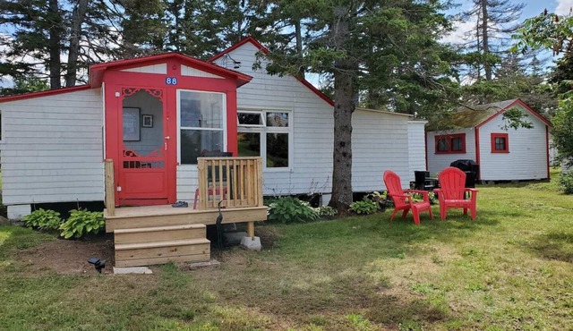 Looking for a peaceful and quiet week-long getaway? Look no further!