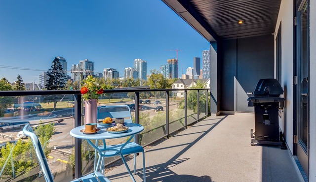 Lovely 3BR unit in the heart of Calgary