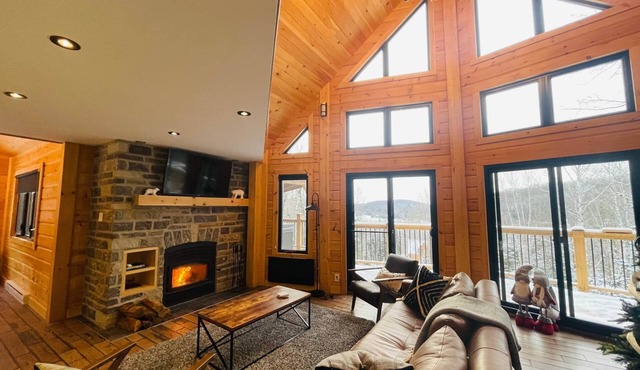 Lunord Kanata Tremblant (137 Pavillon-Kanata)