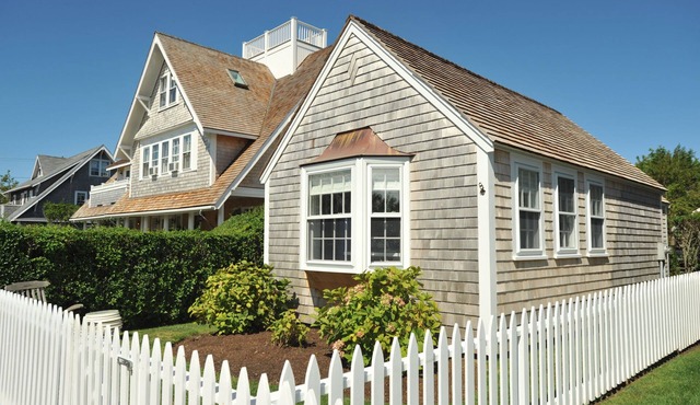 Luxurious Harbor View “Eliza” Cottage! Next To White Elephant!