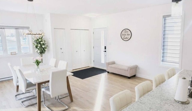 Luxurious new house 3 bedrooms 3 bathrooms