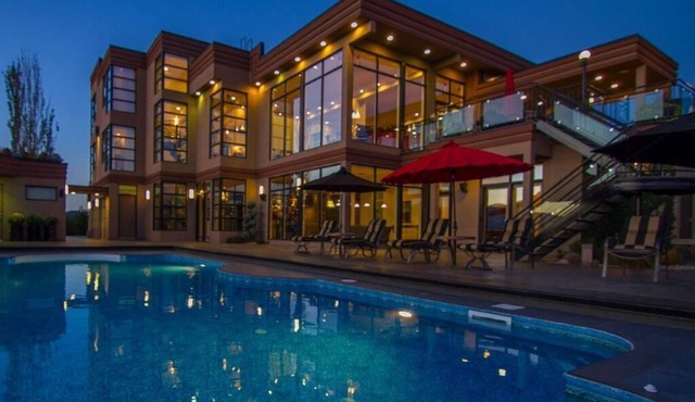 Luxury Estate Villa