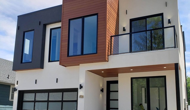 Luxury home in the heart of Grand Bend ONE BLOCK from the beach
