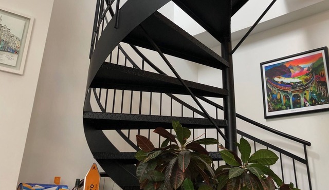 Luxury loft, downtown, private terrasse, everything included, near the Subway.