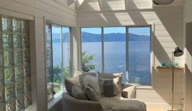 Madeira Park Beach House