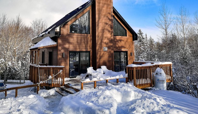 Magnificent New Cottage for Rent - Near St-Sauveur