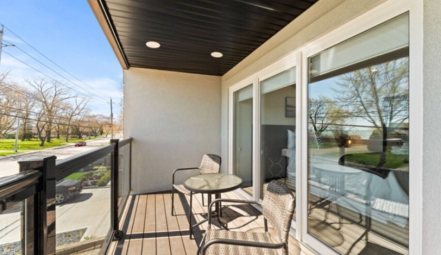 Magnificent Lakeviews
