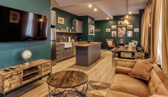 Majestic Designer Apartment | Luxury in the Heart of Old Quebec