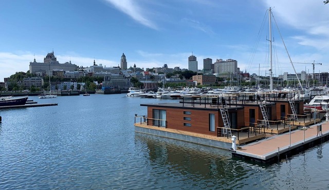 Marina Port de Québec 3 - Maison flottante