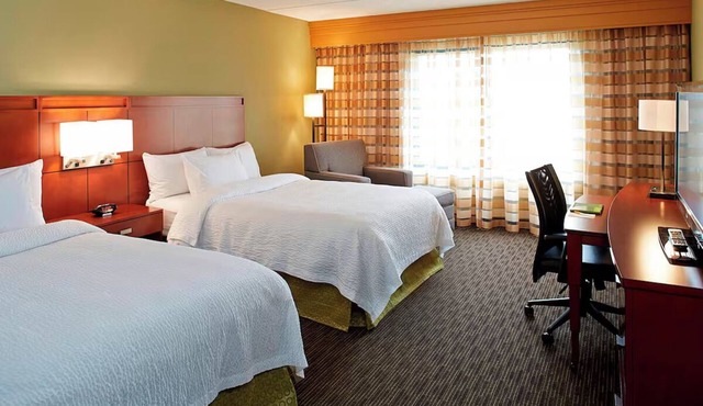 Marriott Ithaca | 2 Queen | Ideal for University Visits, Indoor Pool | 2 Units
