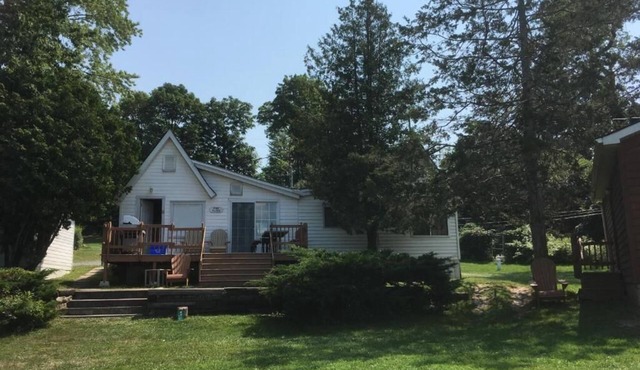 Merland Park Cottages - Chalet 8