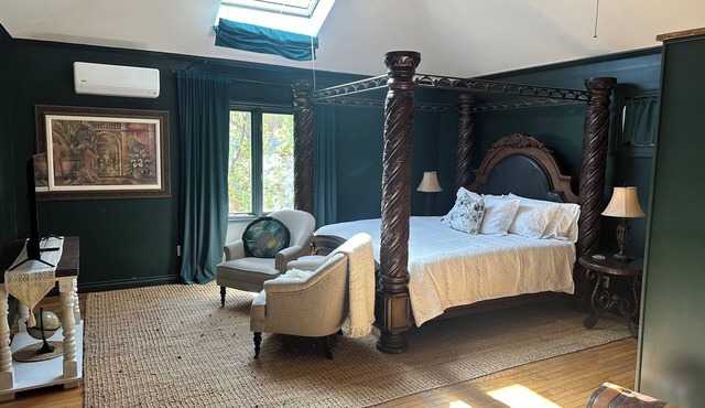 Metcalfe Suites - Vintage Meadow