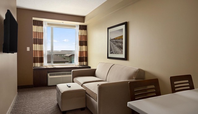 Microtel Inn & Suites By Wyndham Whitecourt