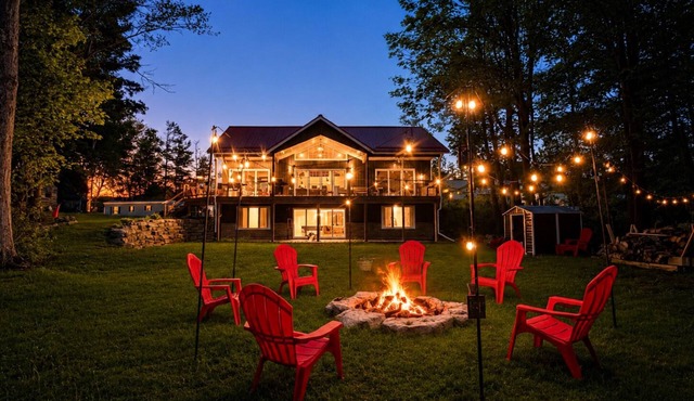 Miles Landing - Waterfront Cottage in Kawartha Lakes (Gull River)