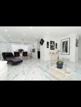 Modern and luxury 3500 sq feet house jetted tub over 10000 sq feet lot