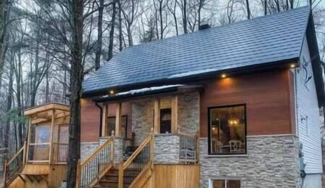 Modern Farmhouse Cozy Chalet + Private Spa