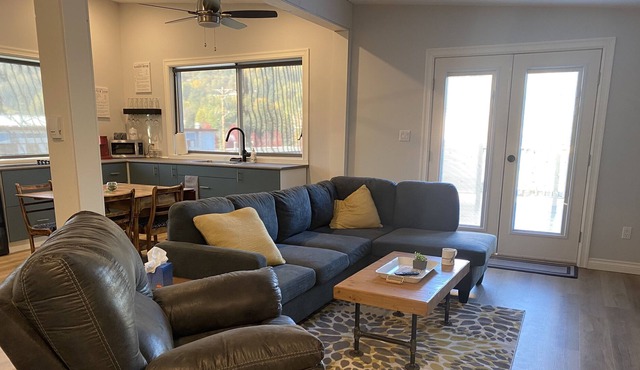 Modern Guest House w/ Large Private Deck - Central West Kootenay location!