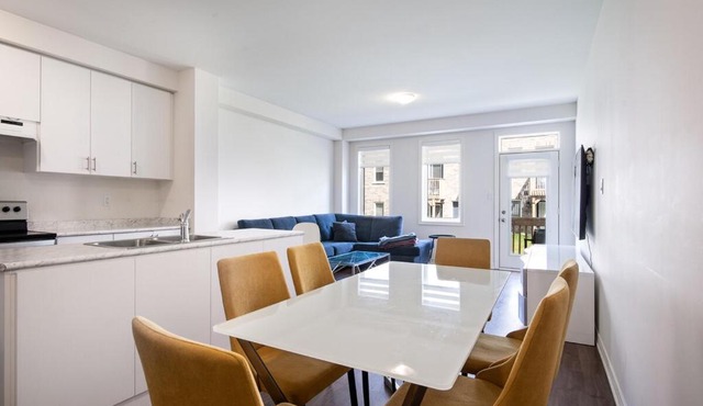 Modern Luxury Townhouse