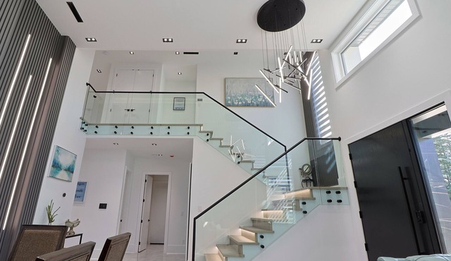 Modern luxury villa with 4 ensuites. Perfect for large family gatherings.