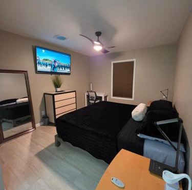 Modern/Retro Condo