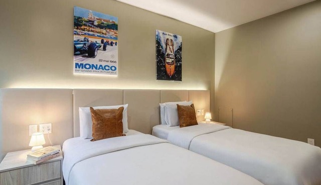 Monaco Duo – Berri-UQAM Nest