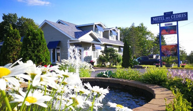 Motel des Cèdres