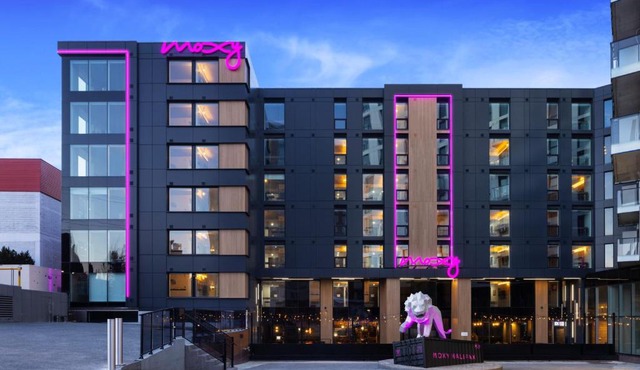 Moxy Halifax Downtown