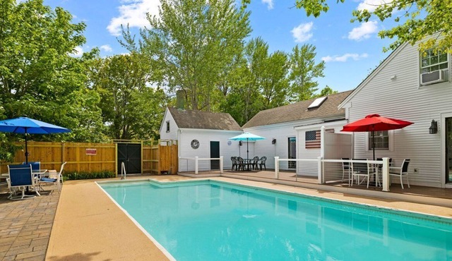 Multi-Accommodation Compound with Pool, Lots to Do Close By: 045-H