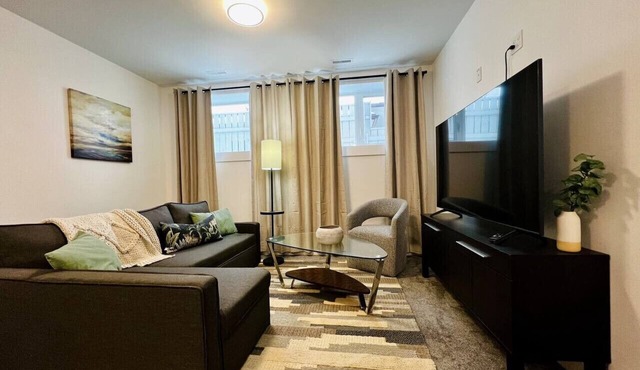 New 2 Bdrm Suite Near Hospital!
