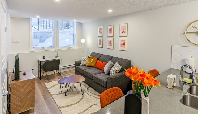 New Apartments in Cranston by GLOBALSTAY