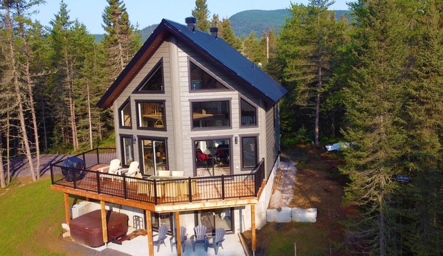 New chalet, high standard