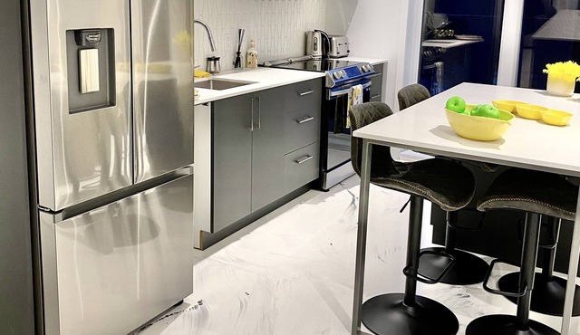 Newly built 1BDR APT in the Little Italy neighbourhood MTL