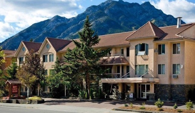 Newly Renovated Room in Banff! Air-Conditioning