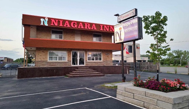 Niagara Inn