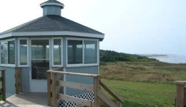 Northside Cottage - 3 Bedroom - North Lake
