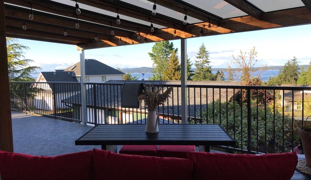 Oasis in the Cowichan Valley - Oceanview property