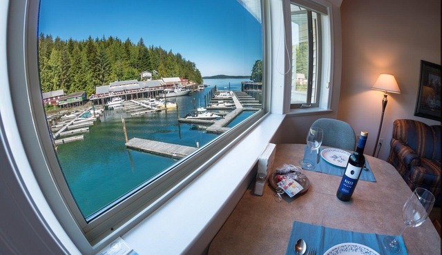 Ocean Front Condo in Sublime Telegraph Cove BC
