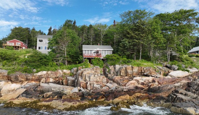Oceanfront Cottage with Panoramic Views | "On the Rocks" Boothbay, Maine