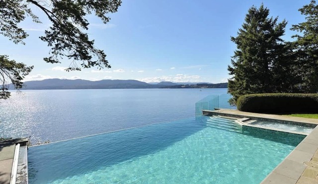 Oceanside Lodge Saanich Inlet