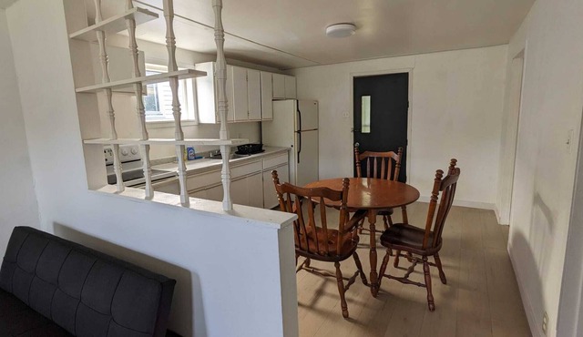 One Bedroom One Bathroom Unit in Cornwall, ON